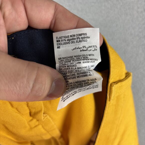 Club Room Mens Chino Shorts 38X9 Gold Khakis Flat Front 4 Way Stretch - Picture 11 of 11